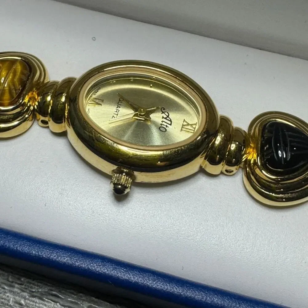 Vintage Gold Alto Multi-Gemstone Heart Watch – new battery